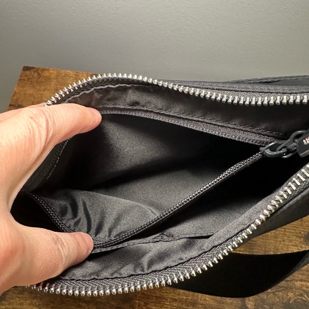 Lululemon City Essentials Small Shoulder Bag - Picture 11 of 14